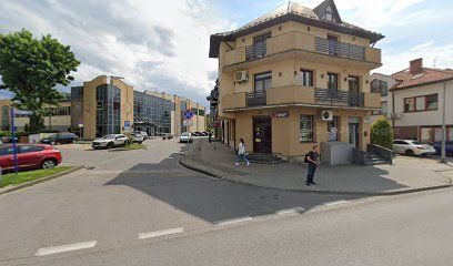 Sklep Spożywczy "TiM", магазин рядом с вокзалом Бохня