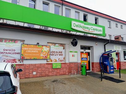 Delikatesy Centrum, магазин рядом с вокзалом Бохня