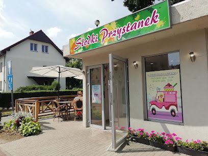 Słodki Przystanek, рядом с вокзалом Brzeg