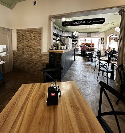 Restauracja Brzeska, рядом с вокзалом Brzeg