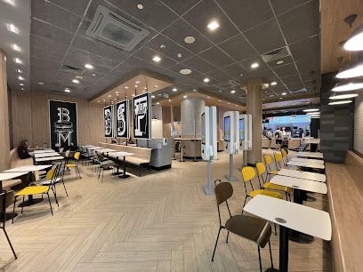 Restauracja McDonald's, рядом с вокзалом Bydgoszcz Główna