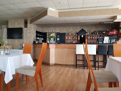 Restauracja Lotos - catering, рядом с вокзалом Chełm