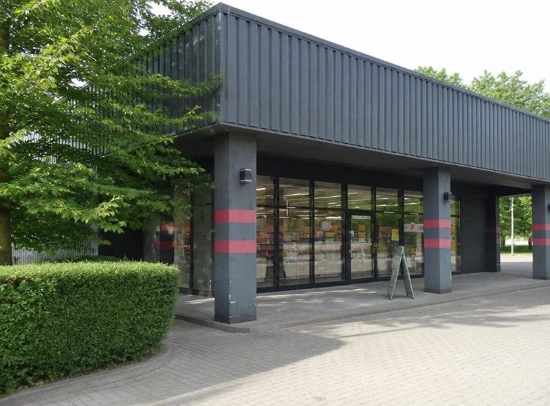 Żabka, sklep przy dworcu Chorzów Miasto