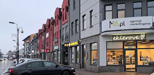 Eklerove, рядом с вокзалом Czechowice-Dziedzice