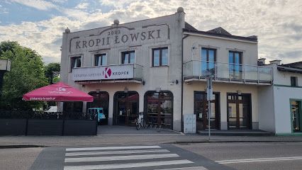 Piekarnia i Cukiernia Kropek, рядом с вокзалом Czersk