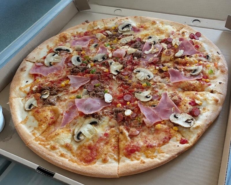 Pizzeria Roco, рядом с вокзалом Dąbrowa Górnicza Ząbkowice
