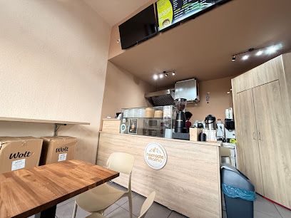namaste momo, рядом с вокзалом Frankfurt (Main) Hauptbahnhof