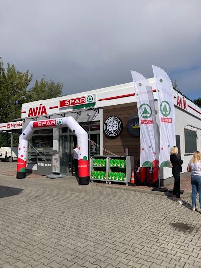 SPAR express, магазин рядом с вокзалом Дембица