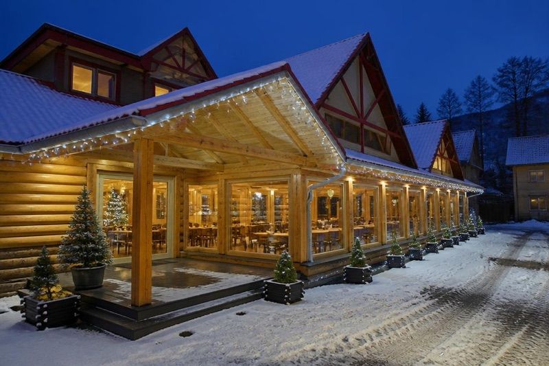 Restauracja Matteo, рядом с вокзалом Duszniki-Zdrój
