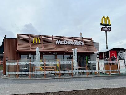 Restauracja McDonald's, рядом с вокзалом Działdowo