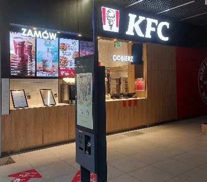 KFC Ełk Brama Mazur, рядом с вокзалом Ełk