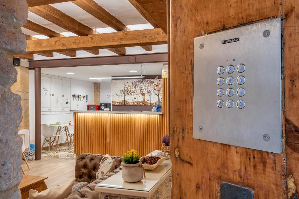 Hostal 977, жильё рядом с вокзалом Tarragona