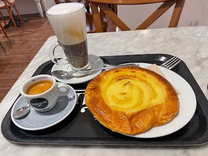 Café Café, рядом с вокзалом Tarragona
