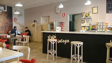 Cafè Vintage, рядом с вокзалом Tarragona