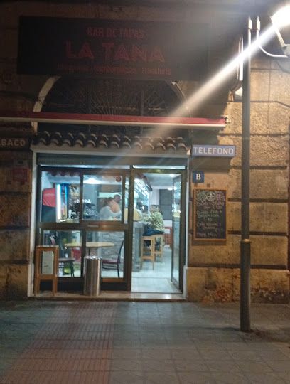 Bar de tapas La Tana, рядом с вокзалом Tarragona