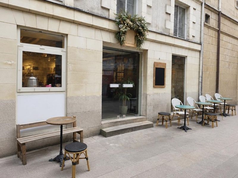 Café Penché, okolice dworca Nantes