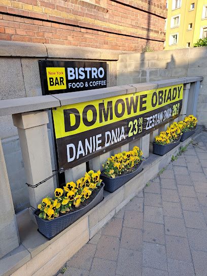 Bistro NEW YORK 2, рядом с вокзалом Gorlice