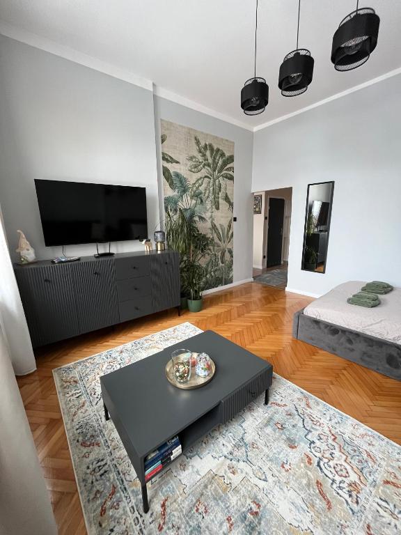 Old Town Rynek Apartament, жильё рядом с вокзалом Грудзёндз