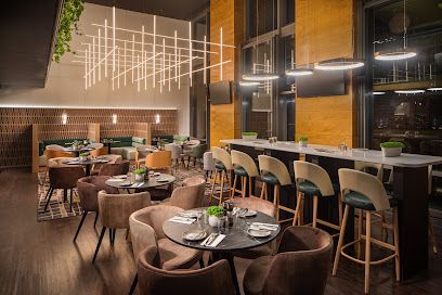 Axis Café and Lounge, рядом с вокзалом Budapest-Nyugati