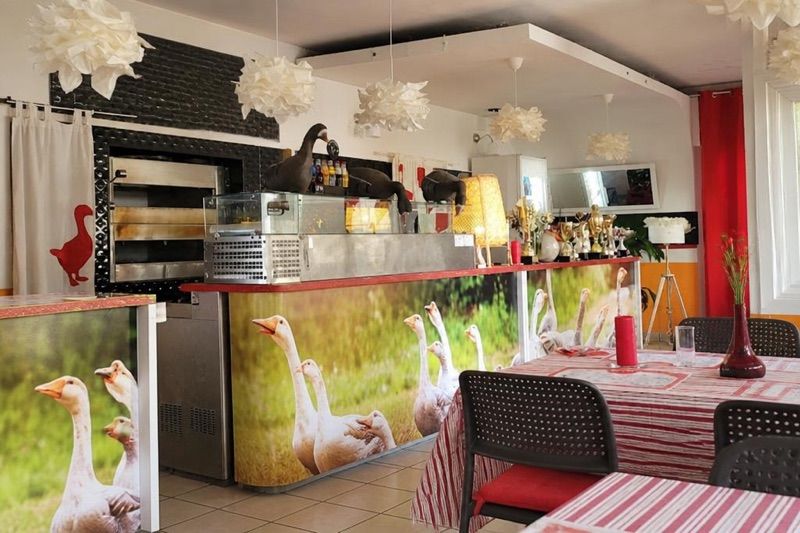 Bistro z Gęsią Po Drodze, okolice dworca Inowrocław Rąbinek