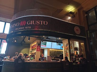 Panino Giusto, рядом с вокзалом Milano Centrale