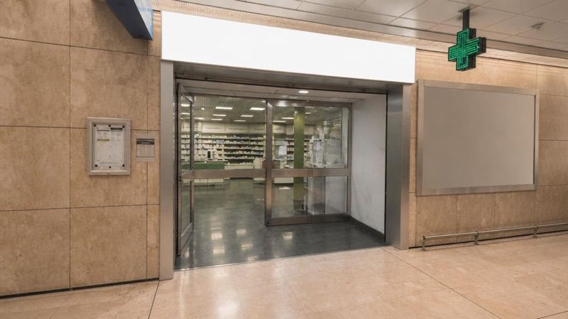 Farmacia Boots Stazione Centrale, sklep przy dworcu Milano Centrale