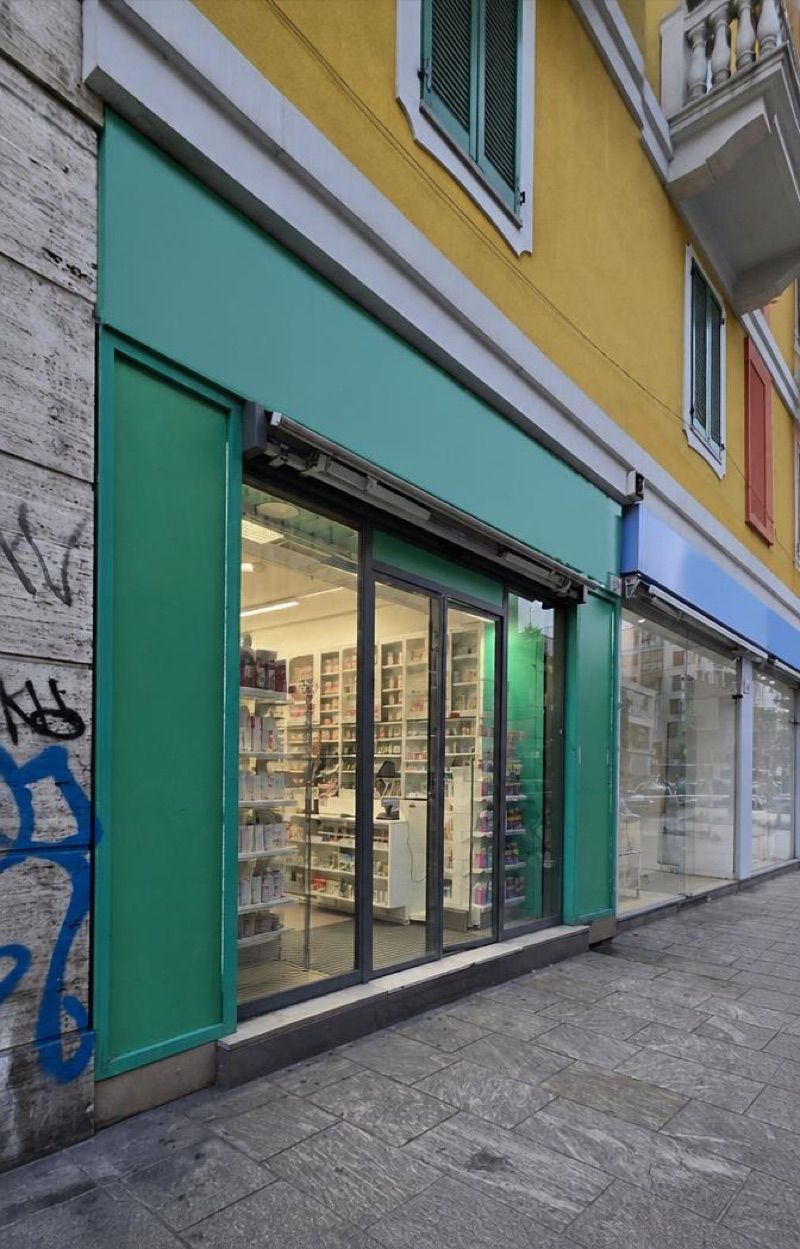 Parashop Italy Srl, sklep przy dworcu Milano Centrale