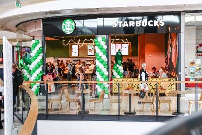 Starbucks, рядом с вокзалом Kalisz