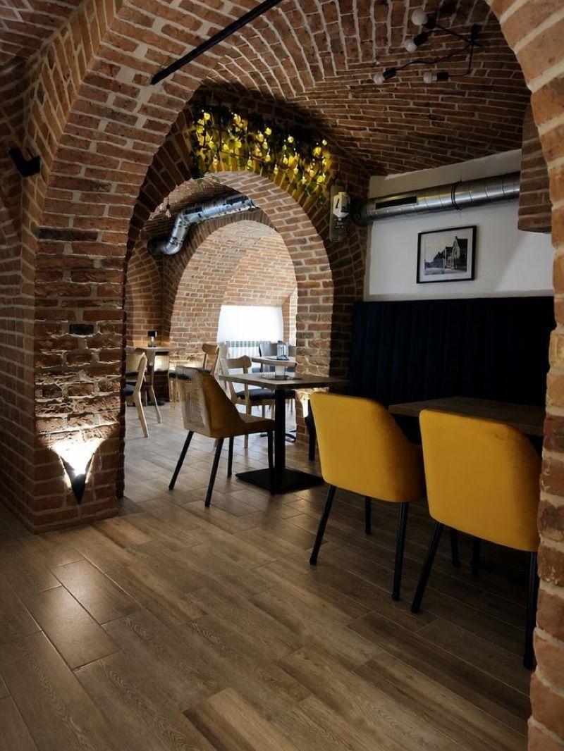 Resto Pub Pocztowa 5, рядом с вокзалом Kętrzyn