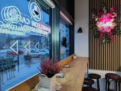 Kawiarnia Kameleoncafe, рядом с вокзалом Kielce Główne