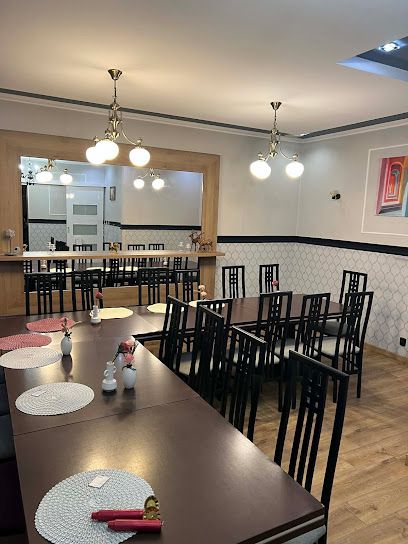 Marbella Restauracja, рядом с вокзалом Koluszki