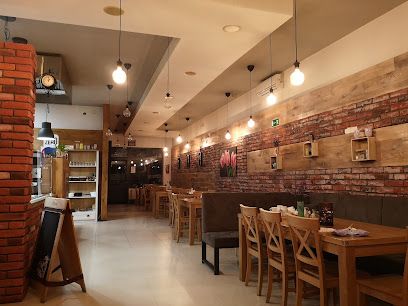 Pizzeria Restauracja Marani, рядом с вокзалом Krosno