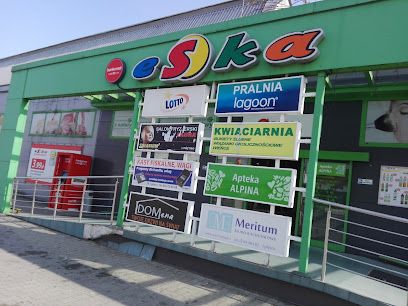 Womar S-8 ESKA SUPERMARKET (Grupa Passa), магазин рядом с вокзалом Krosno
