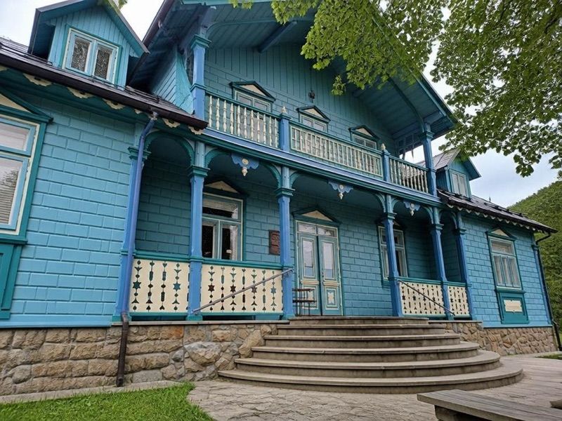 Muzeum Nikifora w Willi Romanówka, atrakcja w pobliżu dworca Krynica-Zdrój