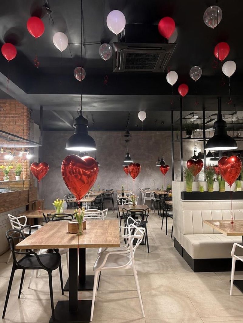 Pizzeria 105, рядом с вокзалом Dworzec PKP Kutno