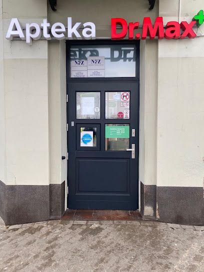 Apteka Dr.Max, магазин рядом с вокзалом Łapy
