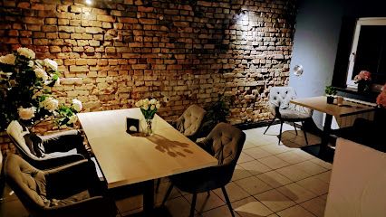Cateringowe Love Pracownia Rzemieślnicza Restauracja Leszno, рядом с вокзалом Leszno