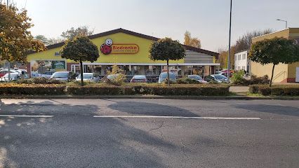 Biedronka, магазин рядом с вокзалом Leszno