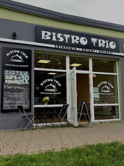 Bistro Trio, рядом с вокзалом Łódź Widzew
