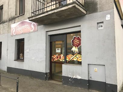 Piekarenka, магазин рядом с вокзалом Łódź Żabieniec
