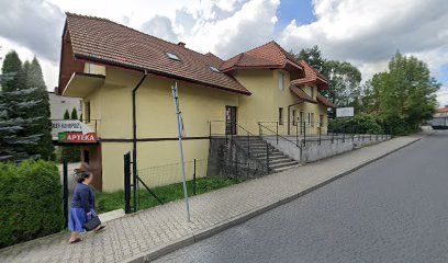 Makowska s.c. Apteka, магазин рядом с вокзалом Maków Podhalański
