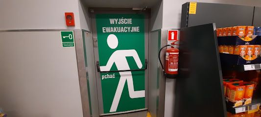 Netto, магазин рядом с вокзалом Myszków