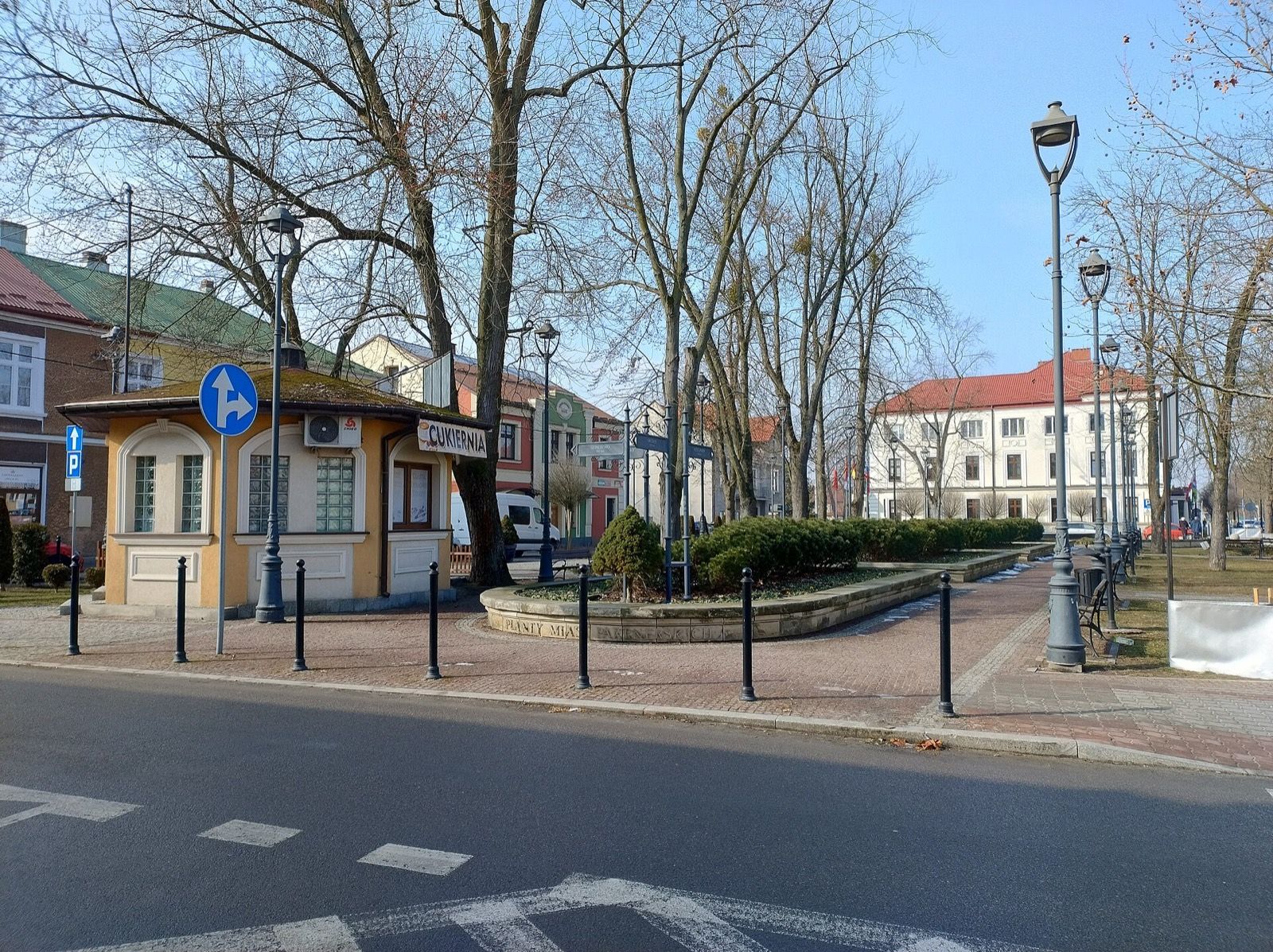 Planty Miast Partnerskich, atrakcja w pobliżu dworca Nisko