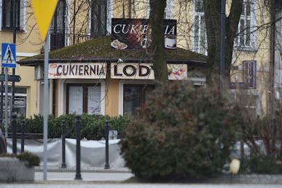 Cukiernia-lodziarnia, рядом с вокзалом Nisko