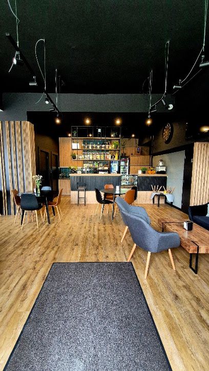 Restauracja Paleta Smaków, рядом с вокзалом Nisko