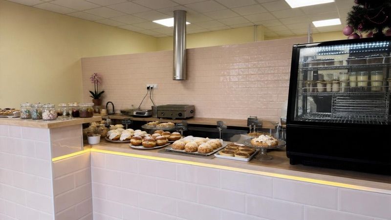 Bomboloni, рядом с вокзалом Oborniki Śląskie