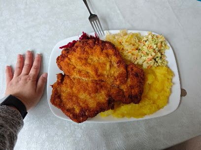 Restauracja Dworcowa, рядом с вокзалом Olesno Śląskie
