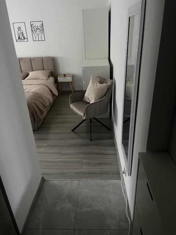 Apartament na Warynskiego, жильё рядом с вокзалом Островец-Свентокшиски