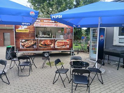 "ZAPIECZYSKO ", рядом с вокзалом Piła Główna