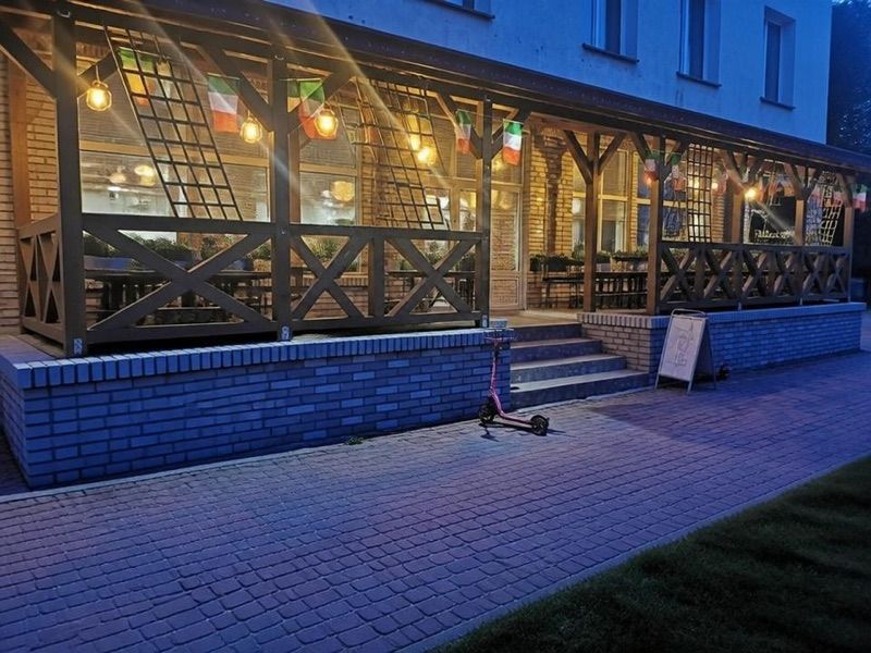 Całkiem Włoska Restauracja Pisz, рядом с вокзалом Pisz